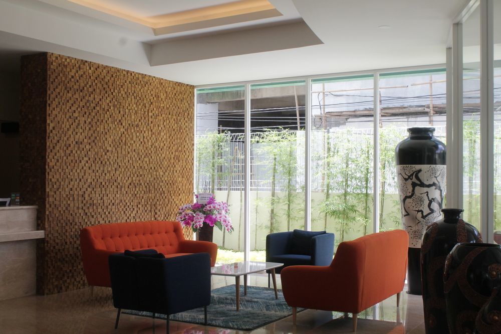 Grand Orchid Hotel Yogyakarta Maguwo Exterior foto
